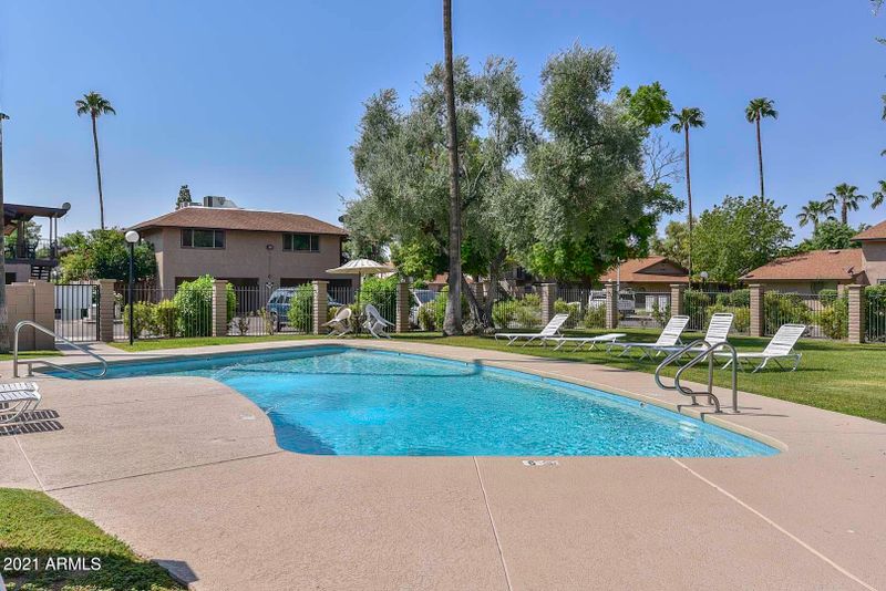 1056 N 85th Pl, Scottsdale, AZ 85257