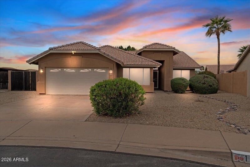 1056 Ananea Cir, Mesa, AZ 85208