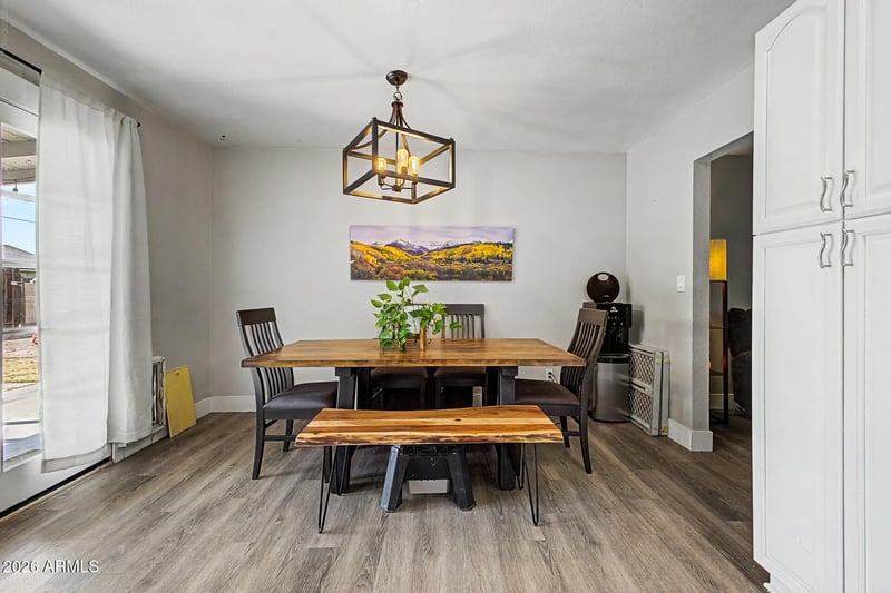 1056 W Heather Dr, Mesa, AZ 85201