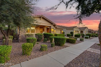 10561 Pivitol Ave, Mesa, AZ 85212