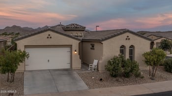 10563 S 182nd Dr, Goodyear, AZ 85338
