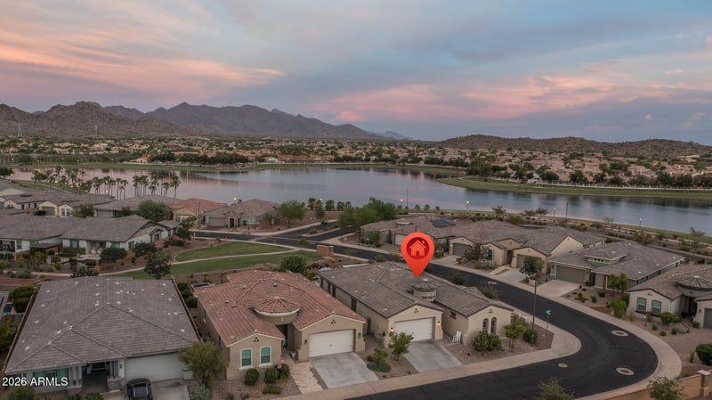 10563 S 182nd Dr, Goodyear, AZ 85338