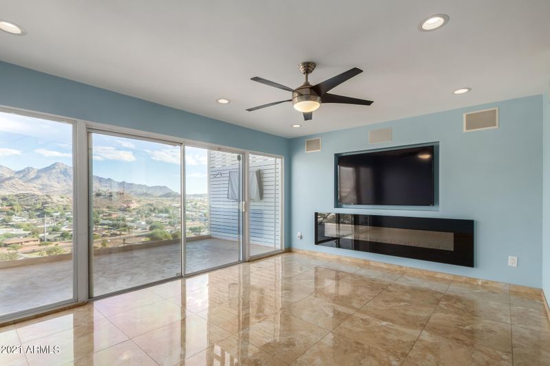 1057 E Butler Dr #3A, Phoenix, AZ 85020