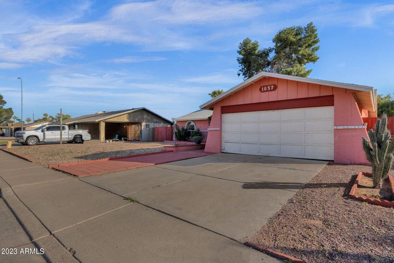 1057 E Garnet Ave, Mesa, AZ 85204