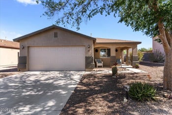 1057 Silversmith Trl, San Tan Valley, AZ 85143