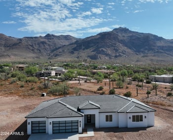 10570 E Magnolia Rd, Gold Canyon, AZ 85118