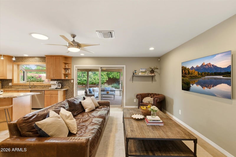 10578 Mercer Ln, Scottsdale, AZ 85259