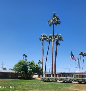 10582 Oakmont Dr, Sun City, AZ 85351