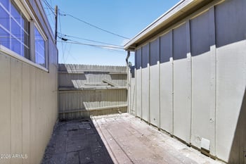 10582 Oakmont Dr, Sun City, AZ 85351