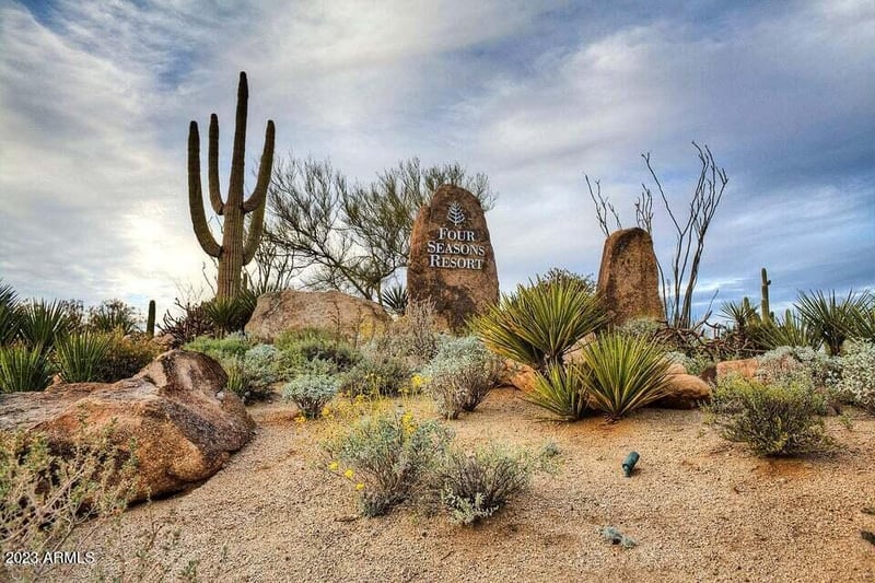 10585 Crescent Moon Dr #46, Scottsdale, AZ 85262