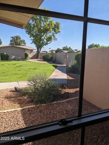 10585 Palmeras Dr #H, Sun, AZ 85373