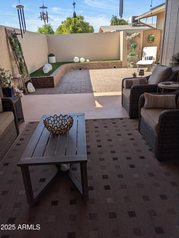 10585 Palmeras Dr #H, Sun City, AZ 85373