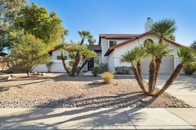 10587 Caron St, Scottsdale, AZ 85258