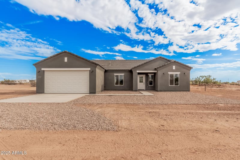 10587 Kristen Ln, San Tan Valley, AZ 85143