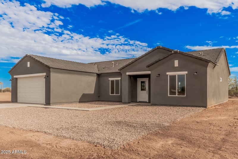 10587 Kristen Ln, San Tan Valley, AZ 85143