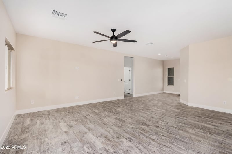 10587 Kristen Ln, San Tan Valley, AZ 85143