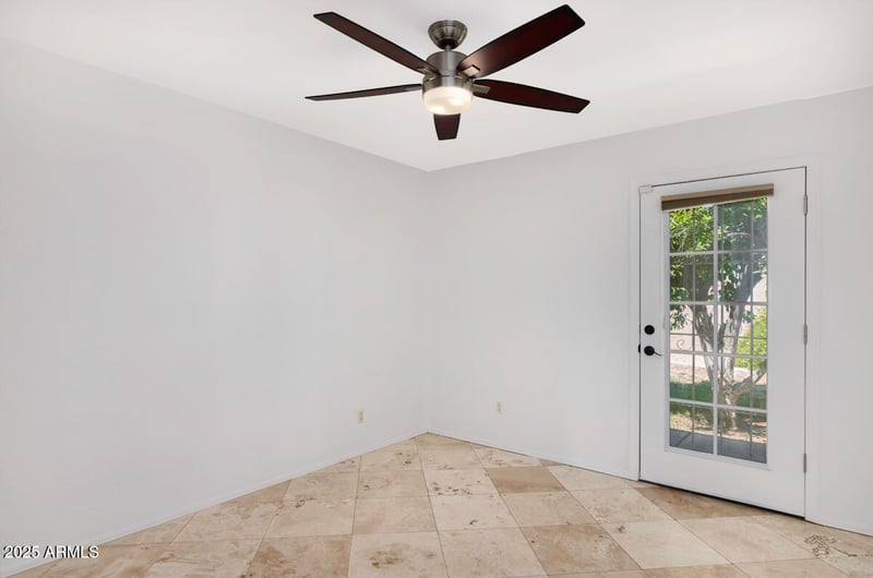 1059 Broadmor Dr, Tempe, AZ 85282