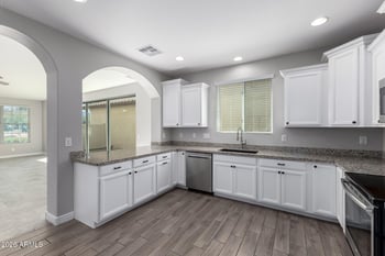 1059 Reber Ave, Gilbert, AZ 85296