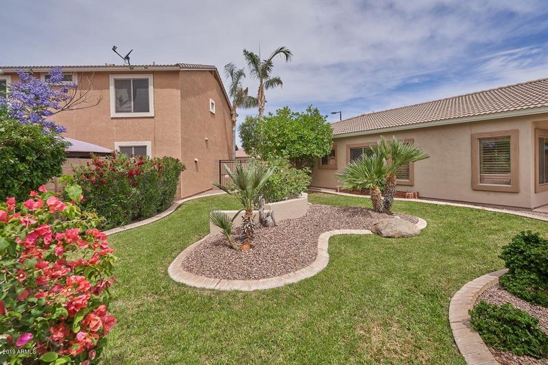 1059 S 99th Pl, Mesa, AZ 85208