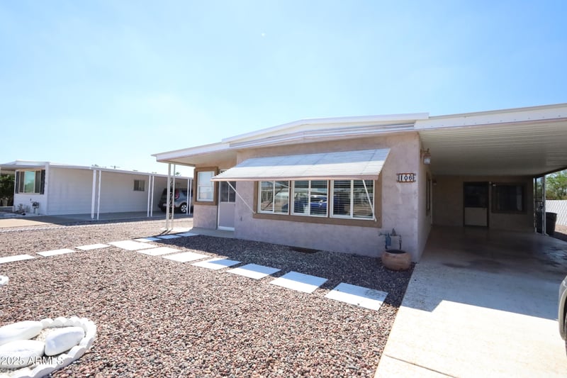 106 72nd Pl, Mesa, AZ 85208