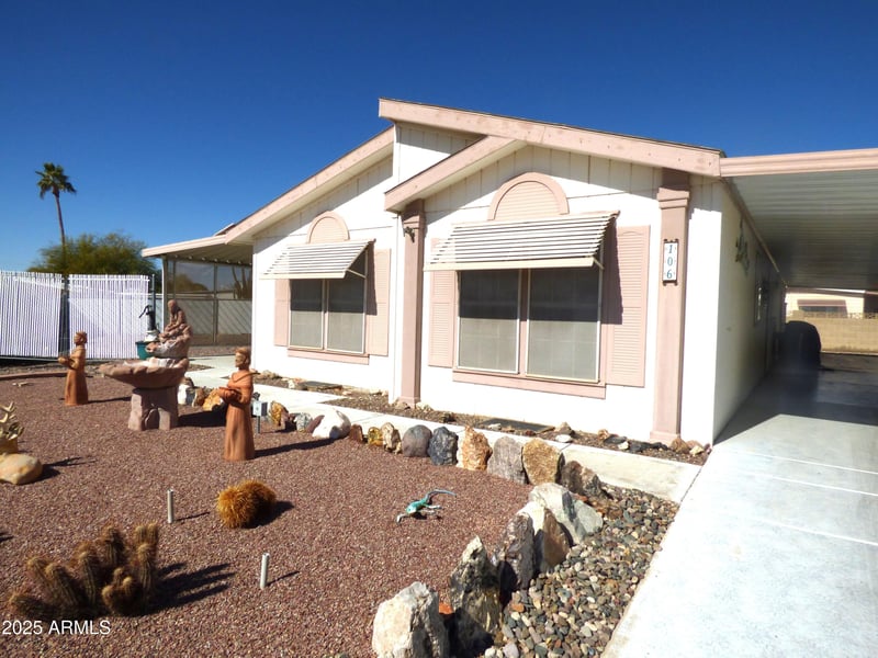 106 72nd Way, Mesa, AZ 85208