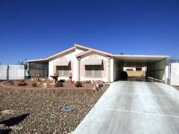 106 72nd Way, Mesa, AZ 85208