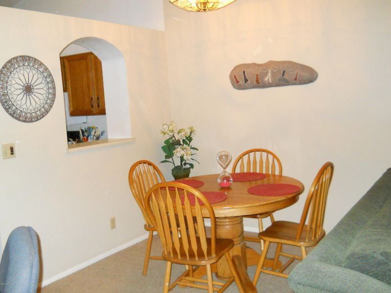 106 N Heritage Dr, Gilbert, AZ 85234