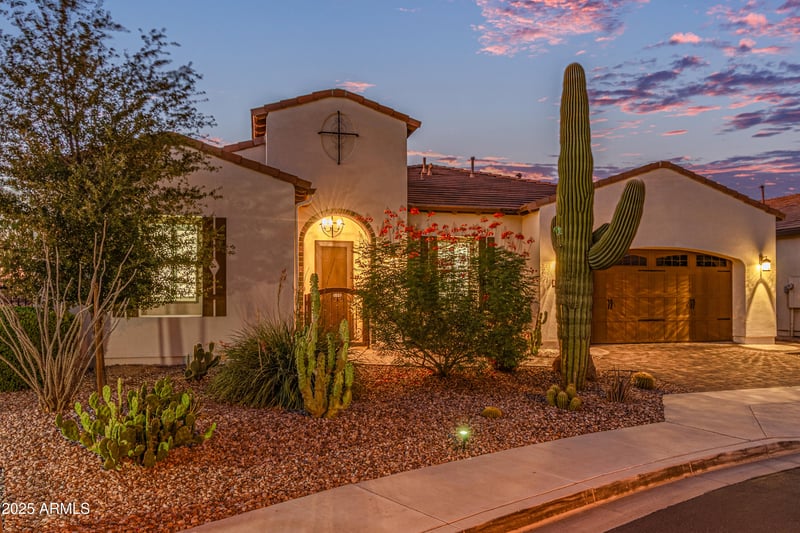 106 Orange Blossom Pa, Queen Creek, AZ 85140