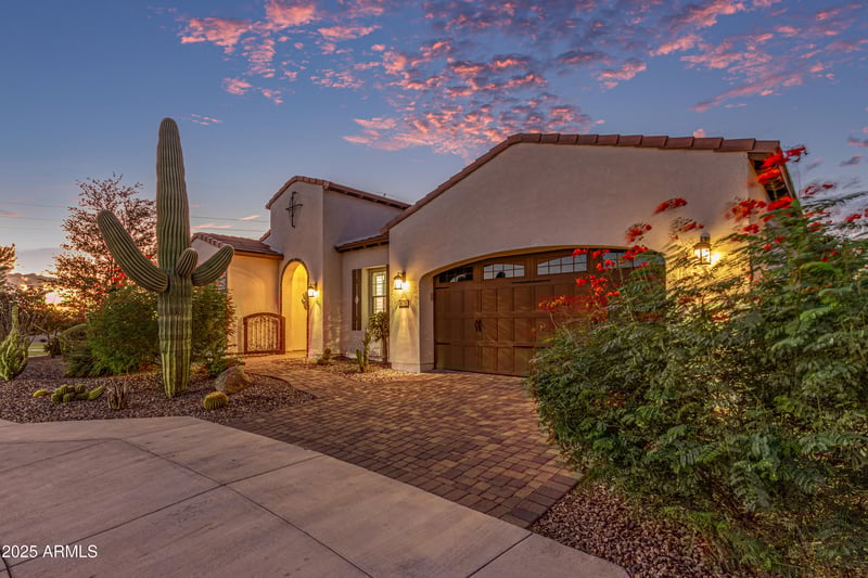 106 Orange Blossom Pa, Queen Creek, AZ 85140