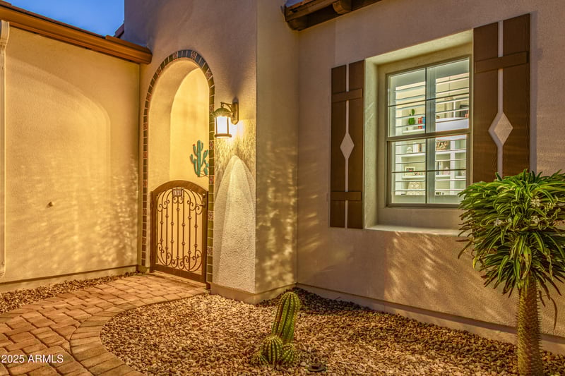 106 Orange Blossom Pa, Queen Creek, AZ 85140
