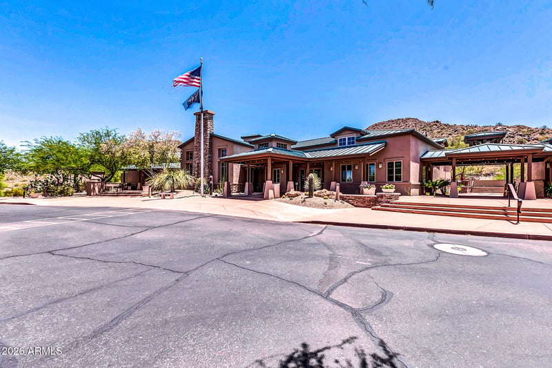 106 Sundance Ct, San Tan Valley, AZ 85143