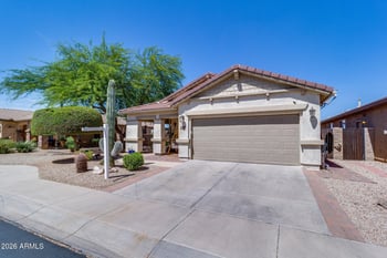 106 Sundance Ct, San Tan Valley, AZ 85143