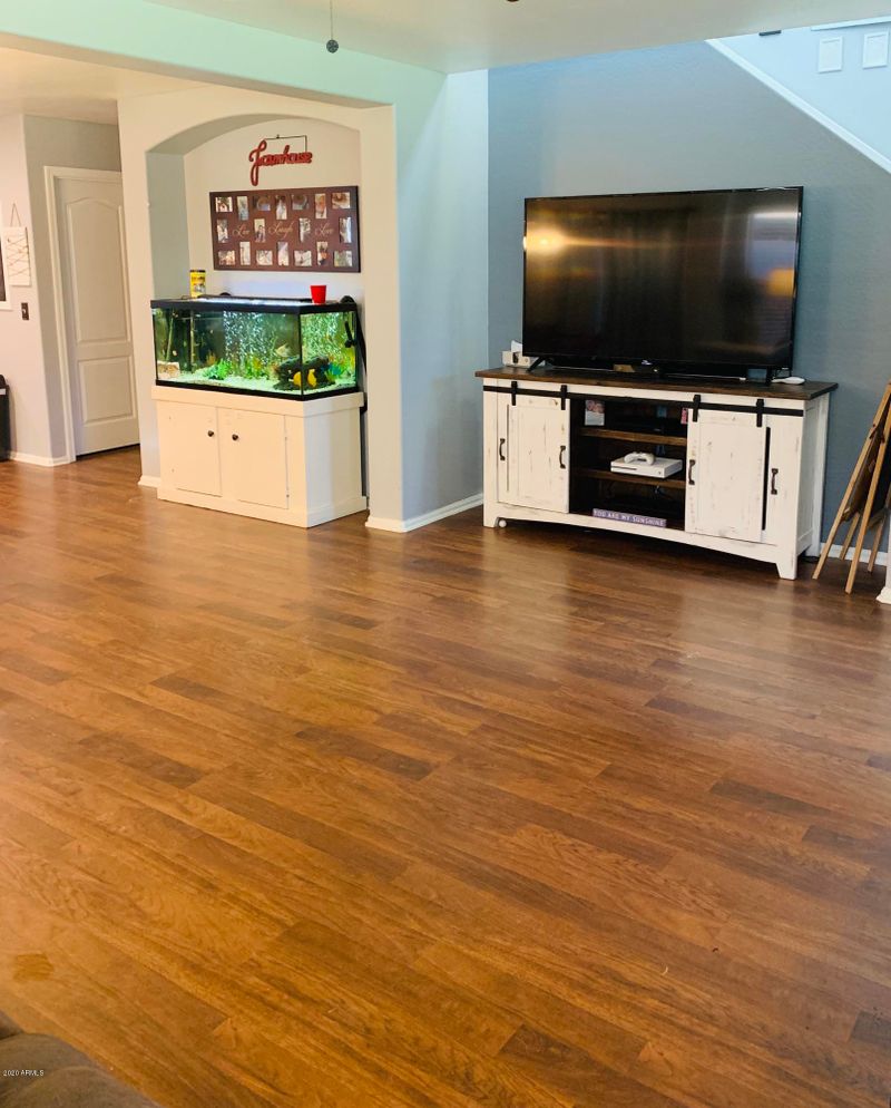 1060 S Cheshire Ln, Gilbert, AZ 85296