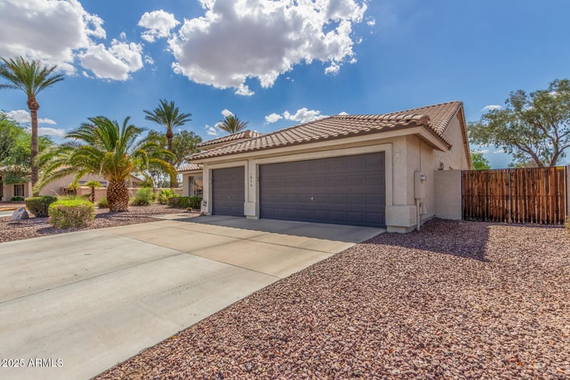 1060 Villas Ln, Chandler, AZ 85224
