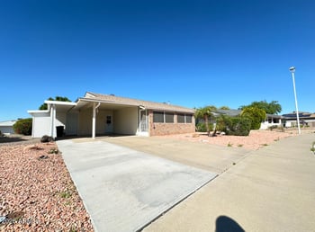 10601 Bolivar Dr, Sun City, AZ 85351