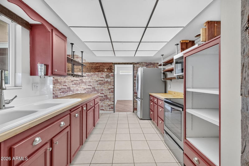 10603 W Roundelay Cir, Sun City, AZ 85351