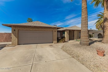 10604 50th Ave, Glendale, AZ 85304