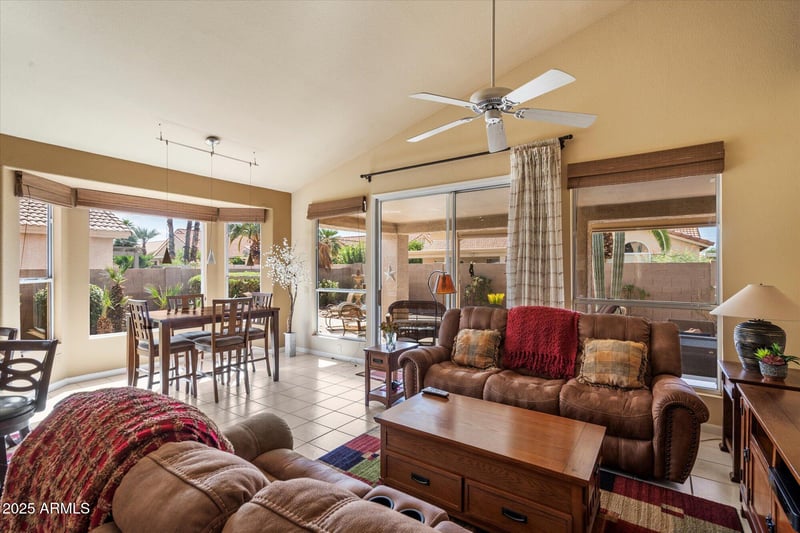 10605 Nacoma Dr, Sun Lakes, AZ 85248