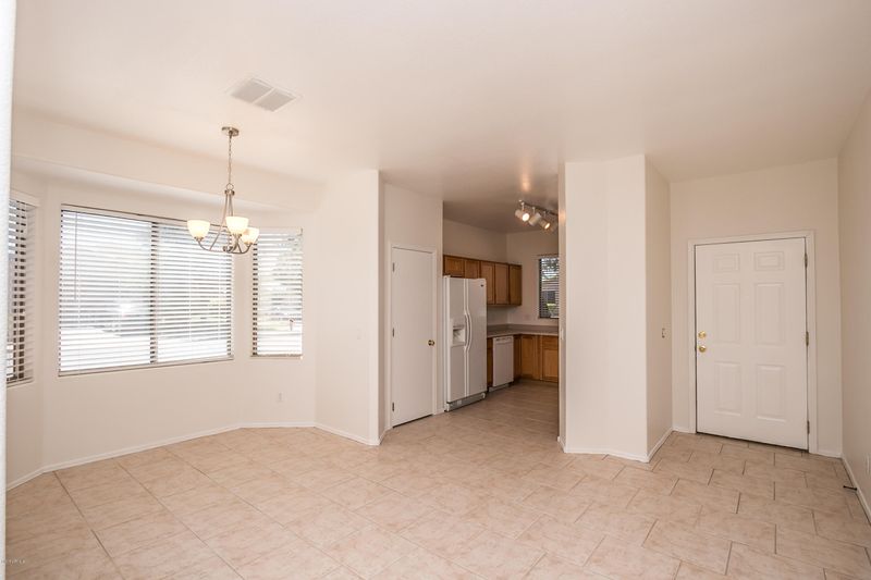 10606 E Flower Ave, Mesa, AZ 85208