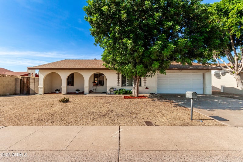 10608 32nd Dr, Phoenix, AZ 85029