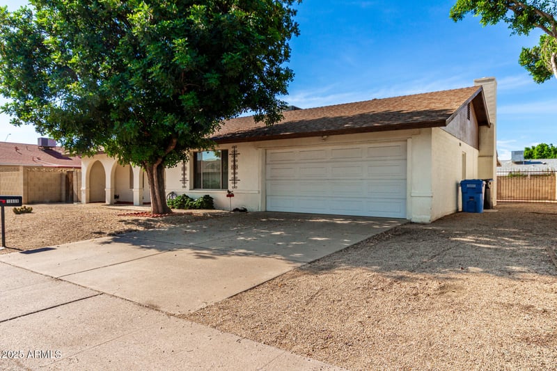 10608 32nd Dr, Phoenix, AZ 85029