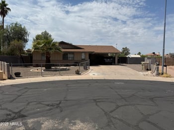 10608 53rd Cir, Glendale, AZ 85304