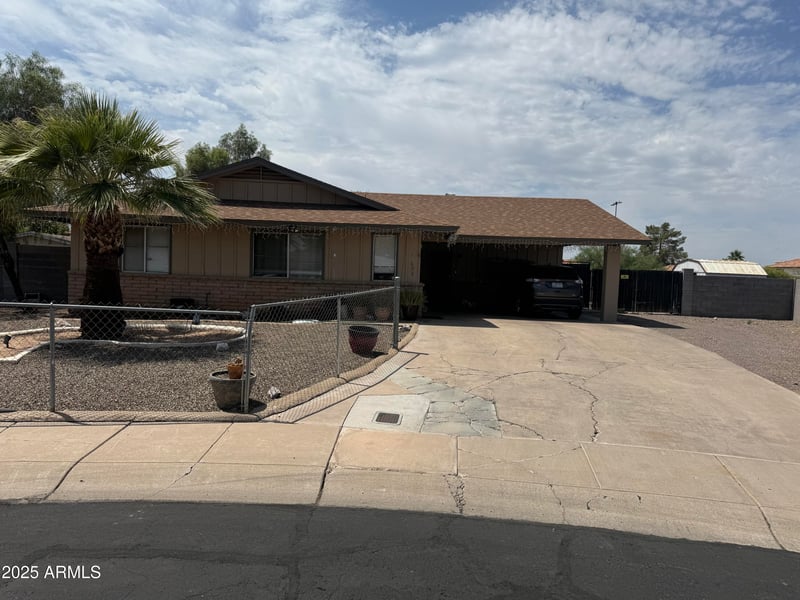 10608 53rd Cir, Glendale, AZ 85304