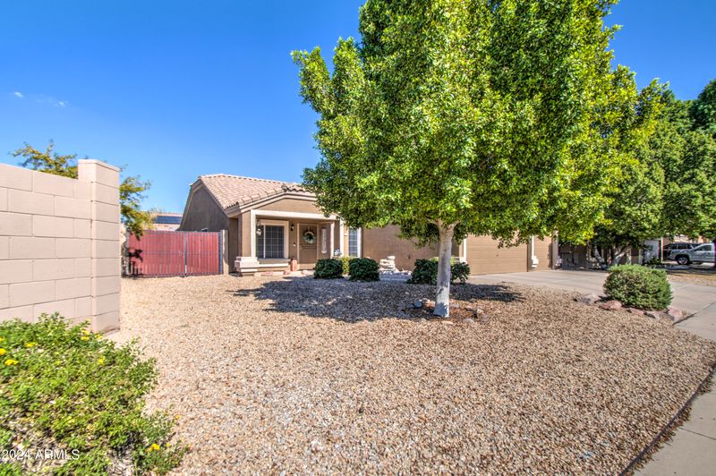 10608 E Carmel Ave, Mesa, AZ 85208
