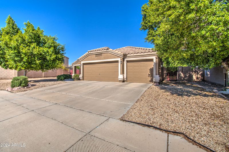 10608 E Carmel Ave, Mesa, AZ 85208