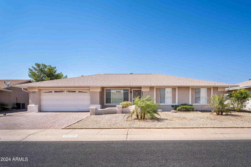 10608 Edgewood Dr, Sun City, AZ 85351