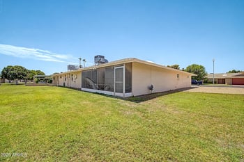 10608 El Capitan Cir, Sun City, AZ 85351