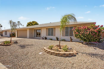 10608 W Gulf Hills Dr, Sun City, AZ 85351
