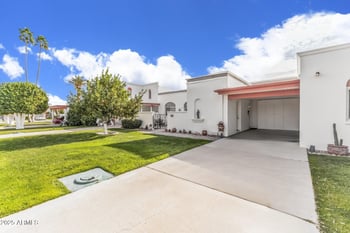 10609 Audrey Dr, Sun City, AZ 85351