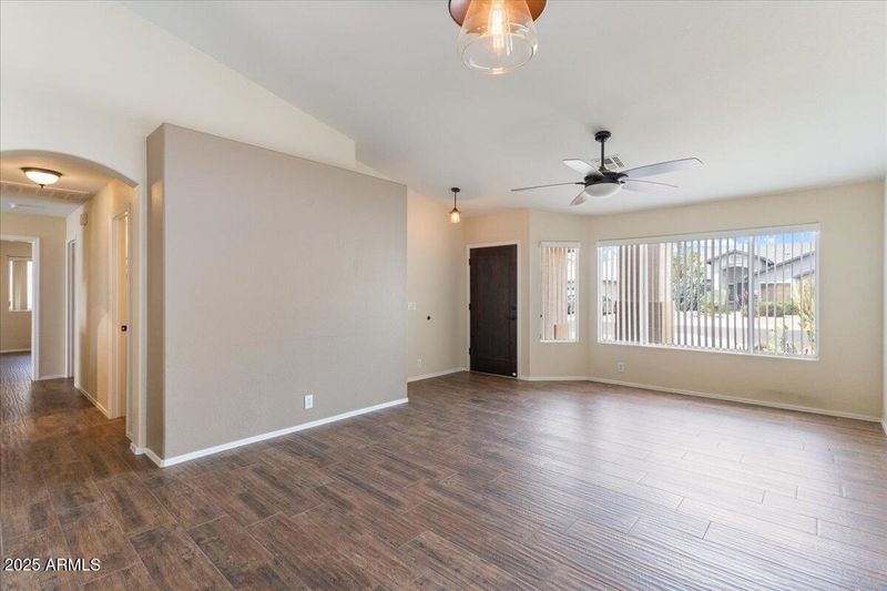 1061 E Linda Ln, Gilbert, AZ 85234